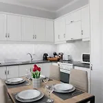 Апартаменты Iliana's House *