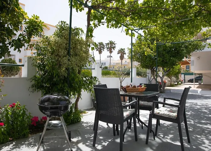 Iliana's House Zipárion