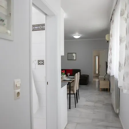 Iliana's House Appartement *